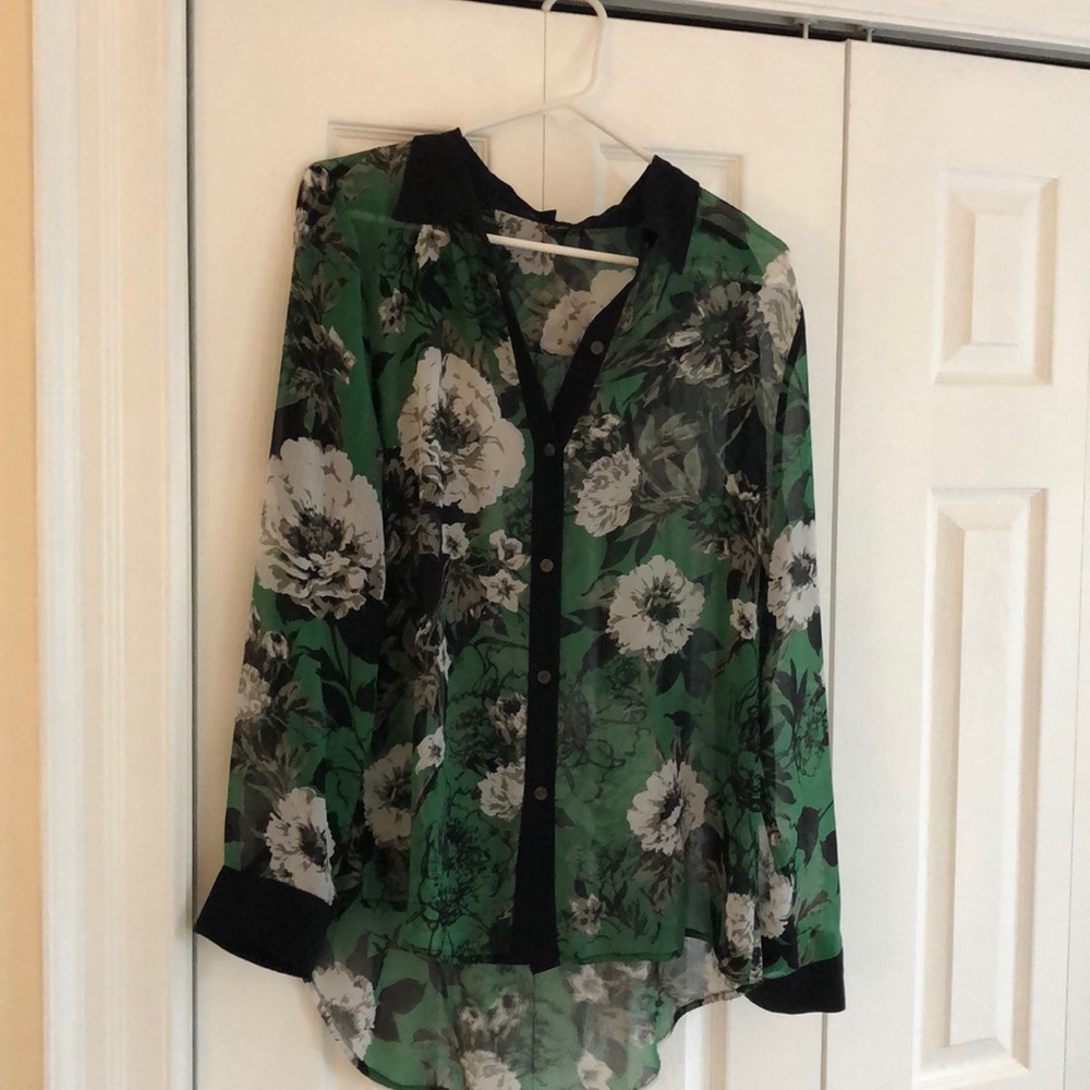 Isaac Mizrahi NYC Floral Blouse